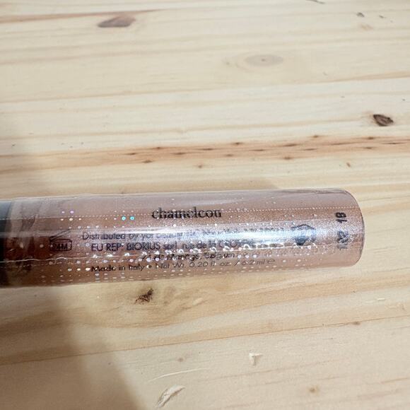 YBF Your Best Friend Holograph Cream Lip Gloss Chameleon 0.20 fl Oz Italy - Picture 2 of 4